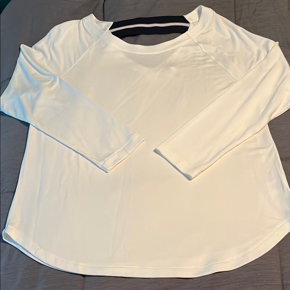 CAbi White 3/4 Sleeve Relaxed Blouse